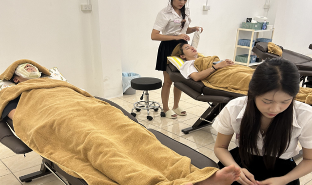 파타야 샤르르 이발소