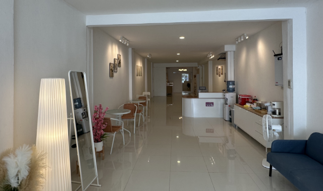 파타야 샤르르 이발소