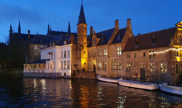 [파리모먼트] 파리 출발: 1박2일 브뤼셀 & 브뤼헤 & 겐트 투어