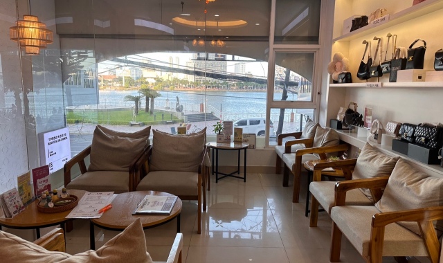 다낭 뷰스파 & 부산이발관 본점 (픽업 차량 운영)