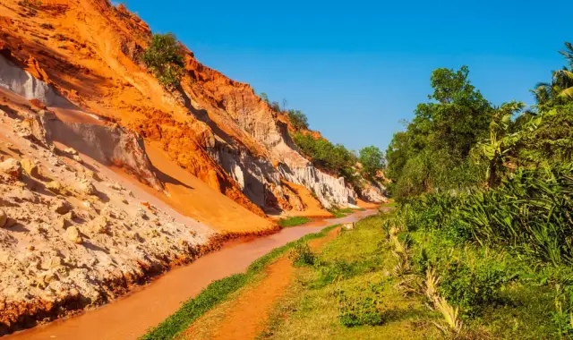 ムイネー・砂漠ジープツアー by Go365.vn