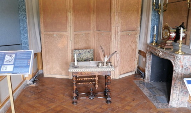 베르사유 궁전의 원조, 보르비콩트 성 단독 왕복 차량 서비스