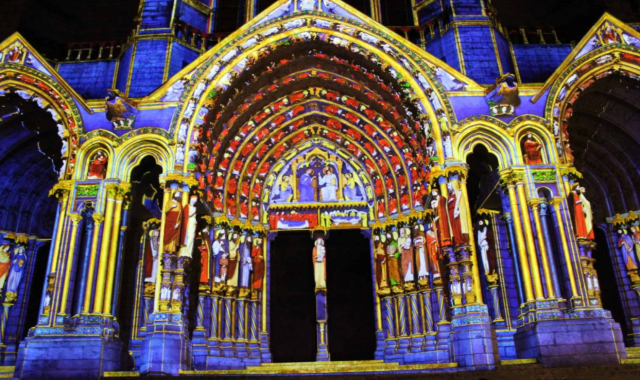 [파리봐야지] 파리 출발: 샤르트르 빛 축제 야경 투어 - 잊지 못할 환상과 감동