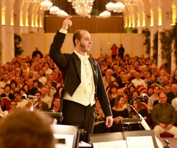 activity_detail_image