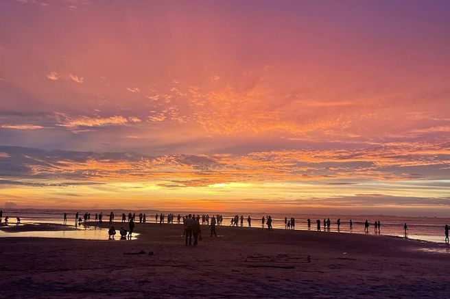 Kota Kinabalu Mangrove Sunset & Fireflies Cruise Tour (WAUG Exclusive)