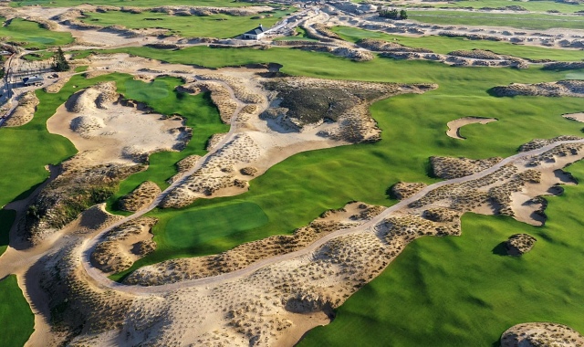 다낭 호이아나 쇼어 골프 클럽 (18홀 그린피 + 카트피)