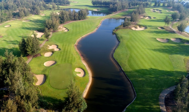 다낭 몽고메리 골프 클럽 (18홀 그린피 + 카트피)