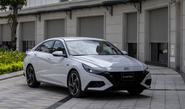 ダナン・空港単独ピックアップ&サンディングサービス(ホイアン到着)