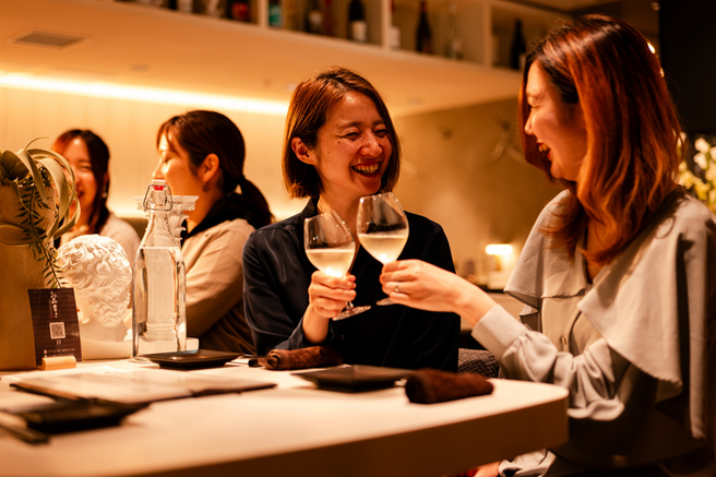 도쿄 스시 & 와인 오모테산도리아