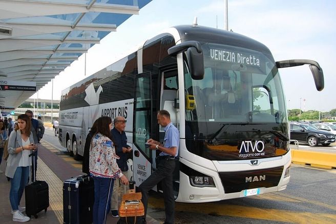 ベネチア・マルコ・ポーロ空港 - ローマ広場 シャトルバス 片道チケット