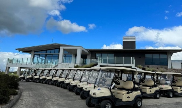 오클랜드 와이누이 골프클럽 일일 단독 투어 (18홀 / 숙소 픽업 & 샌딩 포함)