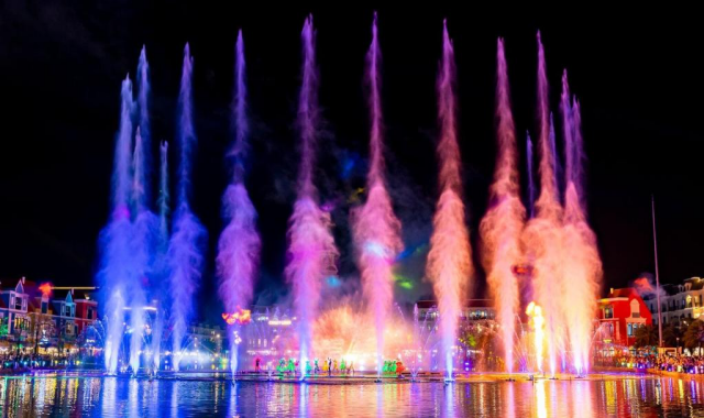 [피크타임] 푸꾸옥 그랜드월드 북부 나이트 투어 (마사지 포함)