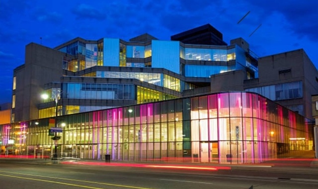 토론토 공항 - 윈저 & 해밀턴 한국인 콜밴 차량 이동 서비스