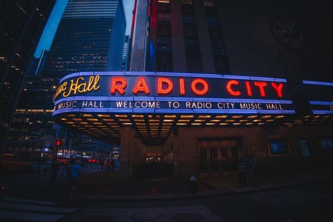 ニューヨーク ラジオシティ・ミュージックホール バックステージツアー