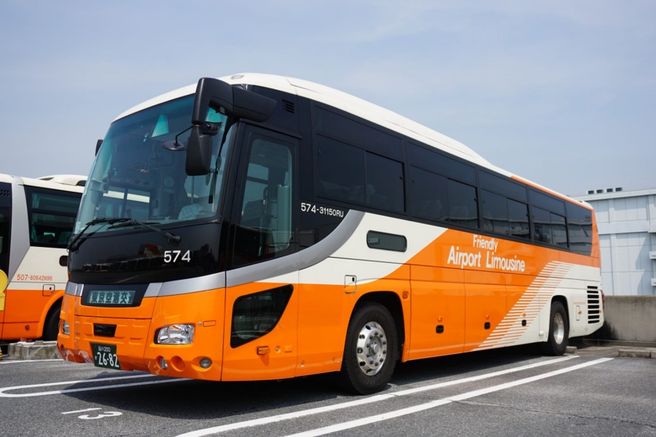 Tokyo Narita Airport Limousine Bus Ticket (Roppongi - Narita Airport)