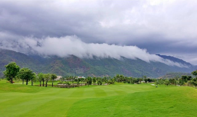 나트랑 다이아몬드베이 골프 앤 빌라스 - 18홀 라운딩 + 카트피