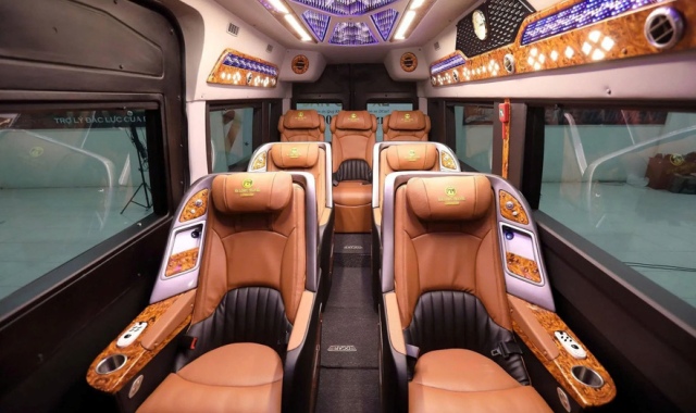 ホーチミン-ムイネー・リムジン寝台バスチケット