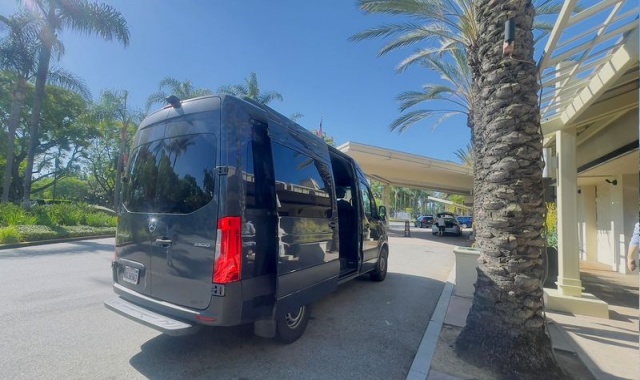 [LA사랑방] LA 단독 차량 이동 서비스 - 벤츠 스프린터 / 8시간 전세