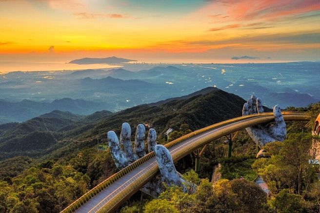 Da Nang: Bana Hills & Golden Bridge Private Tour