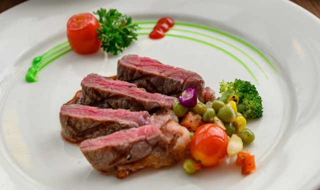 방콕 바이욕 스카이 호텔 발코니 레스토랑