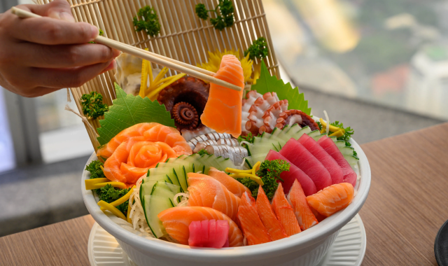 방콕 바이욕 스카이 호텔 발코니 레스토랑