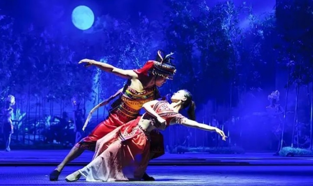 하이난 삥랑빌리지 & 송성천고정쇼 일일 투어