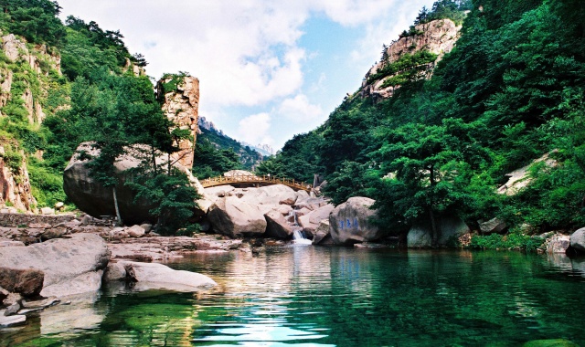 칭다오 노산 트래킹 일일 투어