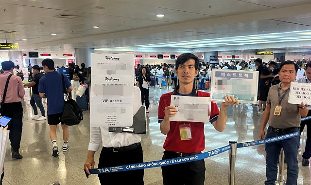 호치민 공항 VIP 패스트트랙 출입국 + 공항 픽업/샌딩 서비스