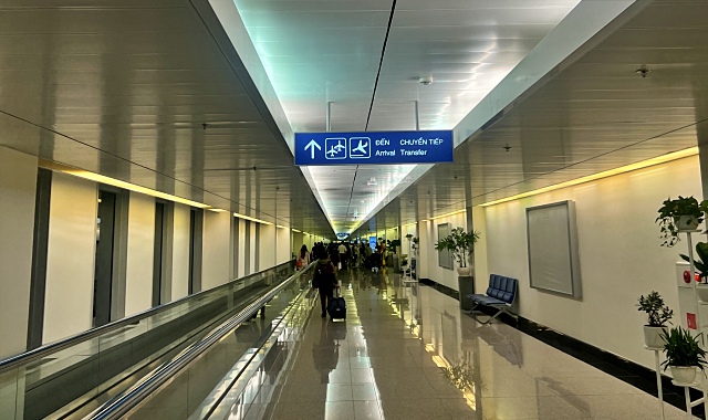 호치민 공항 VIP 패스트트랙 출입국 + 공항 픽업/샌딩 서비스