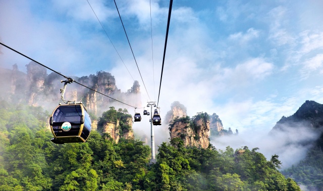 장가계 국립공원 & 매력상서쇼 일일 투어