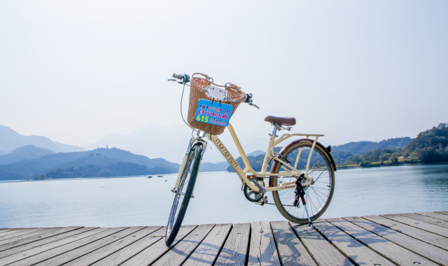 台湾 日月潭(サンムーンレイク) クルーズ & レンタサイクル チケット