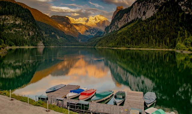[해피트립] 잘츠부르크에서 고사우제 - 할슈타트 - 체스키크 - 프라하 도착 투어