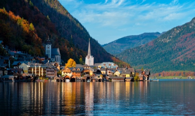 [해피트립] [1박2일] 프라하에서 체스키 크룸로프 - 샤프베르크 - 할슈타트 - 잘츠부르크 도착 투어