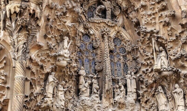 바르셀로나 가우디 전일 집중 투어 with 현지인 에두