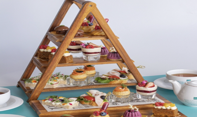 파타야 힐튼 호텔 드리프트 라운지 애프터눈 티 세트