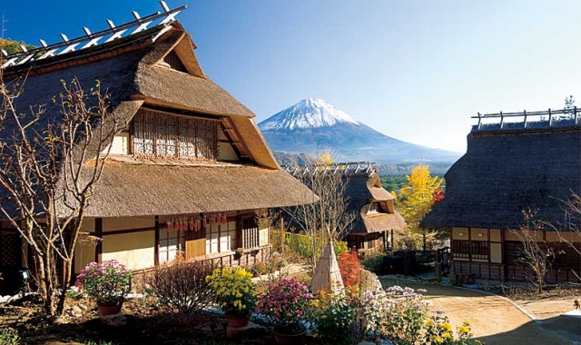 Mt. Fuji & Suntory Hakushu Distillery Day Tour