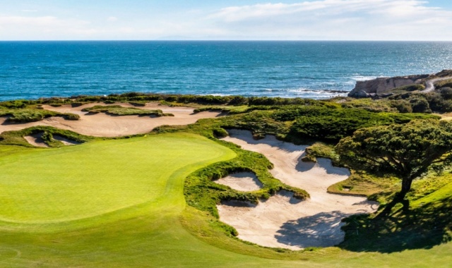 로스앤젤레스 5성급 골프 클럽 (트럼프 내셔널 & 펠리칸힐)