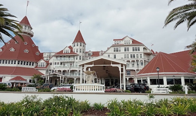 로스앤젤레스 공항 - 샌디에이고 프라이빗 픽업 샌딩 서비스