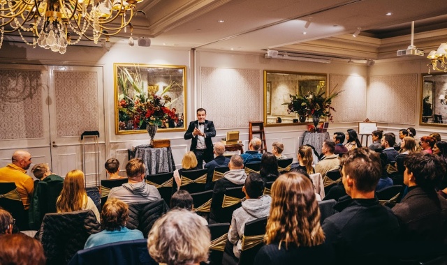 멜버른 메리어트 호텔 매직 쇼 티켓