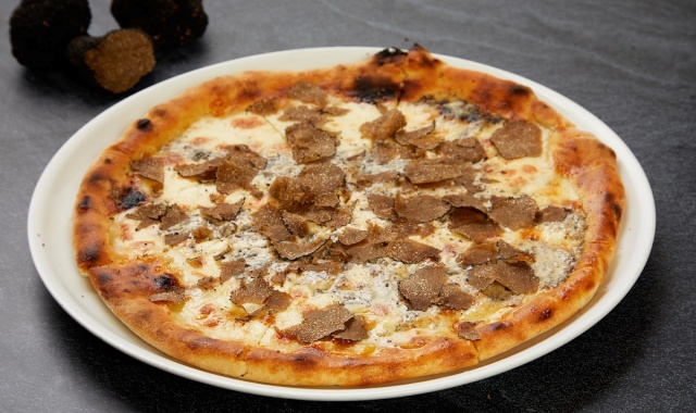 Renaissance Bangkok Ratchaprasong Hotel La Tavola Restaurant