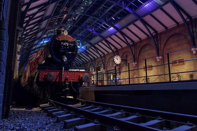 London Harry Potter Studios + Round Trip Bus Package