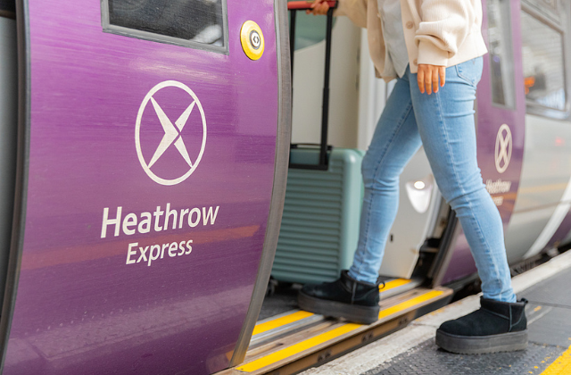 런던 히드로 공항 익스프레스 열차 티켓
