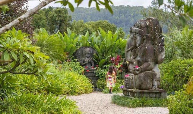 Gold Coast: Crystal Castle Ticket