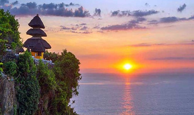 발리 울루와뚜 체크아웃 투어 (호텔 픽업 & 공항 샌딩)