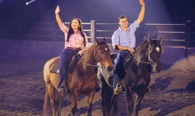 Gold Coast: Australian Outback Spectacular Heartland Dinner Show Ticket