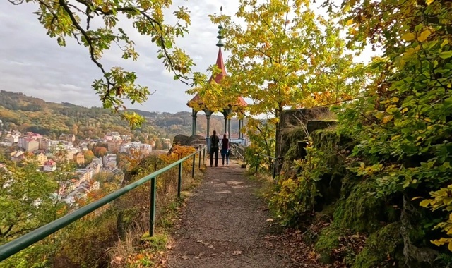 [후니가이드] 뭉치면 싸다! 프라하 출발: 카를로비바리 + 사슴 전망대 트레킹 투어