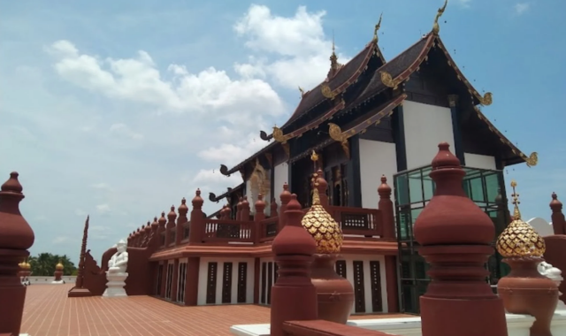 치앙마이 왓수안독 & 로얄파크라차프륵 & 반캉왓 반일 투어