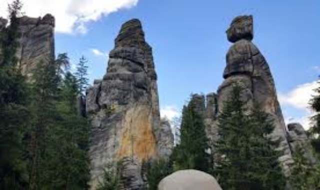 [후니가이드] 뭉치면 싸다! 체코 소도시 쿠트나호라 & 아드르슈파흐 단독 투어