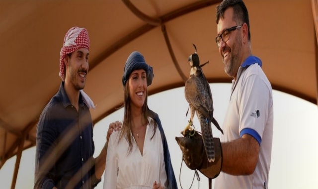 Dubai: Platinum Desert Safari Half Day Tour (with Arabic Course Meal)