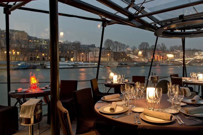 Bateaux Parisiens Lunch & Dinner Cruise